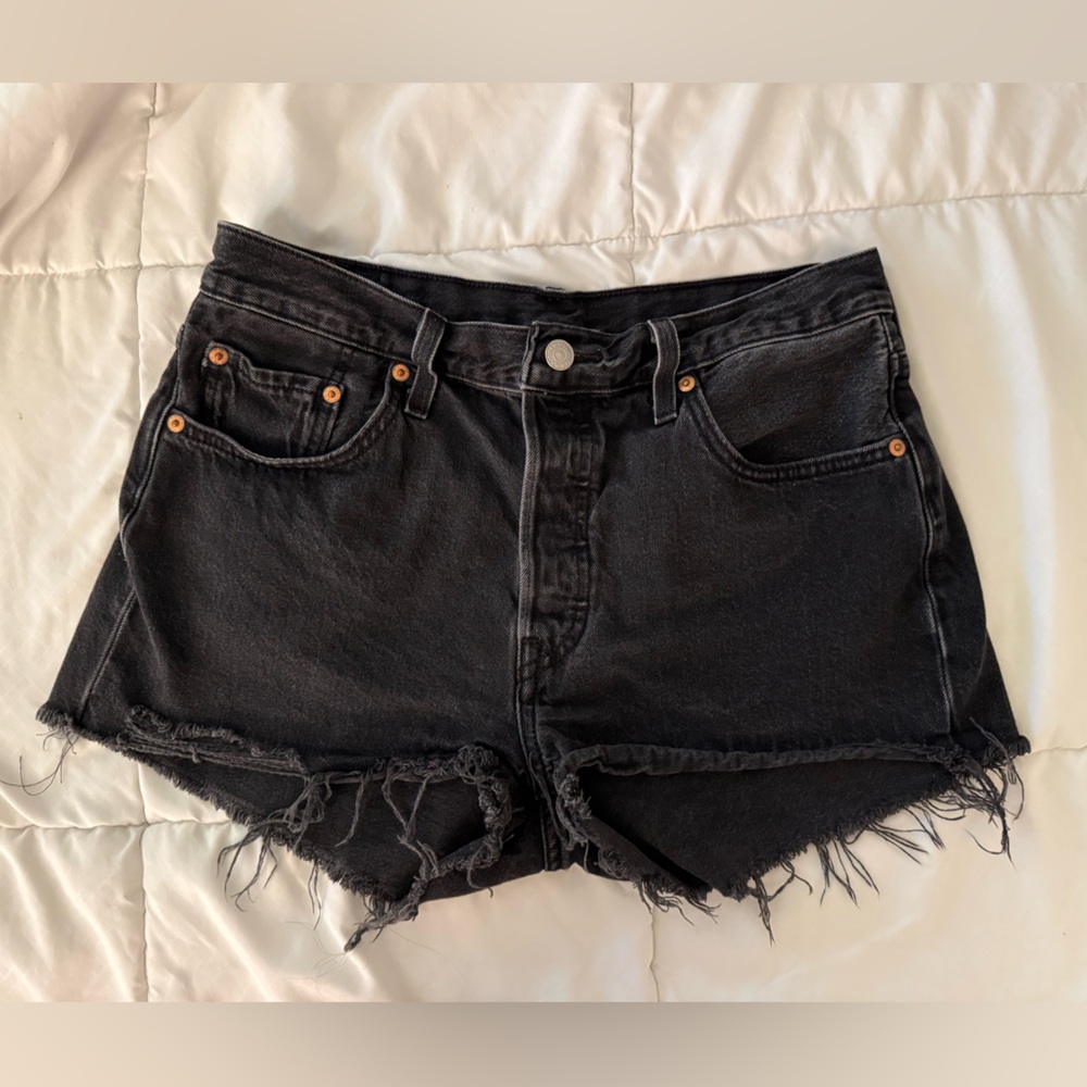 Levi's Washed Black 501 Jean Shorts size 29